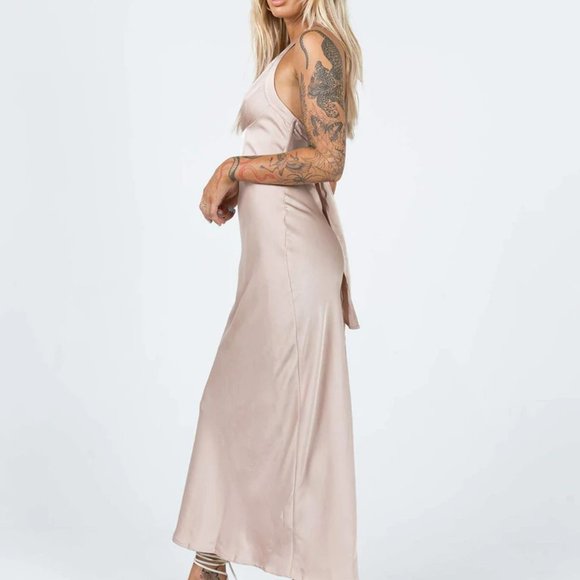 PRINCESS POLLY OLIVIA MIDI DRESS IN BEIGE - Picture 3 of 7